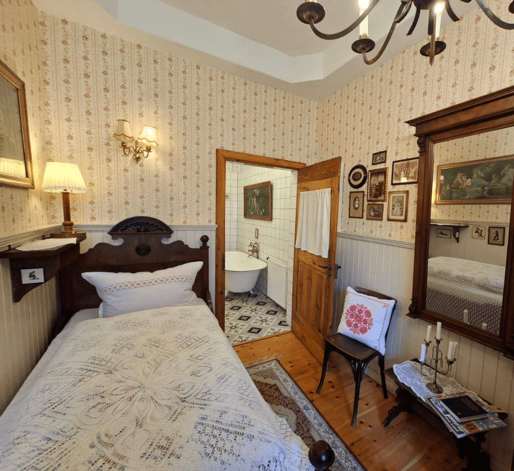 Doppelzimmer bei Dessau in der Waldpension Buchholzmühle